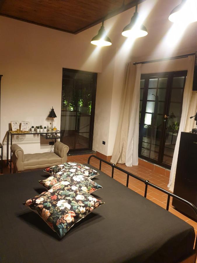 La Casa Del Fragnone Panzió Pagani Kültér fotó