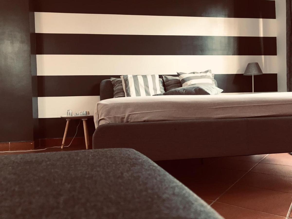 La Casa Del Fragnone Panzió Pagani Kültér fotó